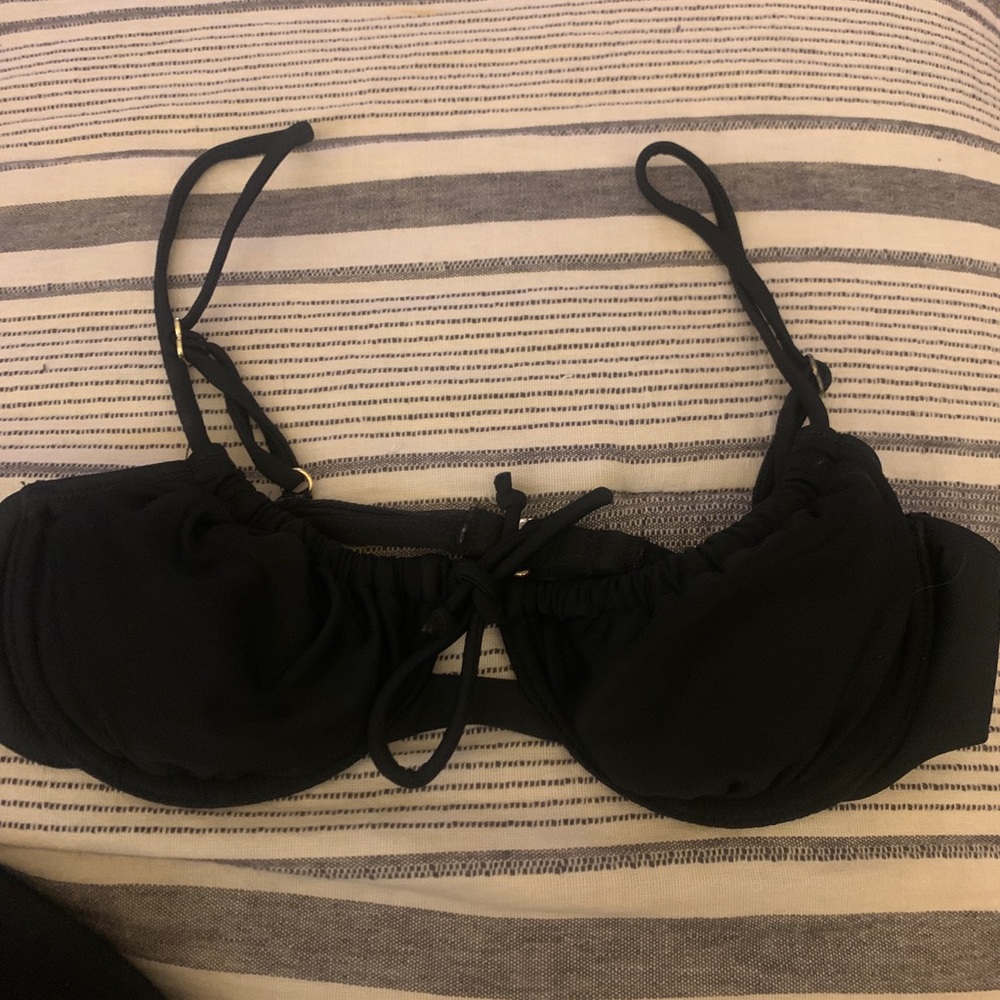 Underwire Xhilaration bikini top